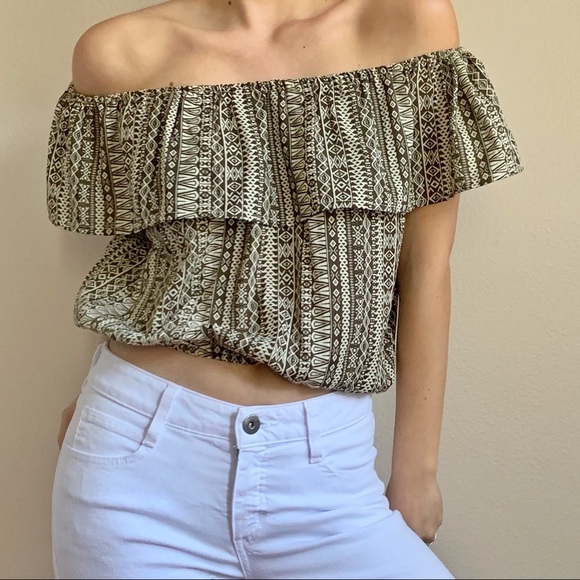 Elan Tops - Elan off shoulder brown blouse small